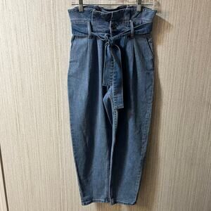 Who What Wear  Paper Bag Waist Jeans‎ Size 4